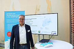 Impressionen der Informationsveranstaltung zum Thema Digitale Modellregionen am 5. Juli 2019 in der Turbinenhalle Düsseldorf.